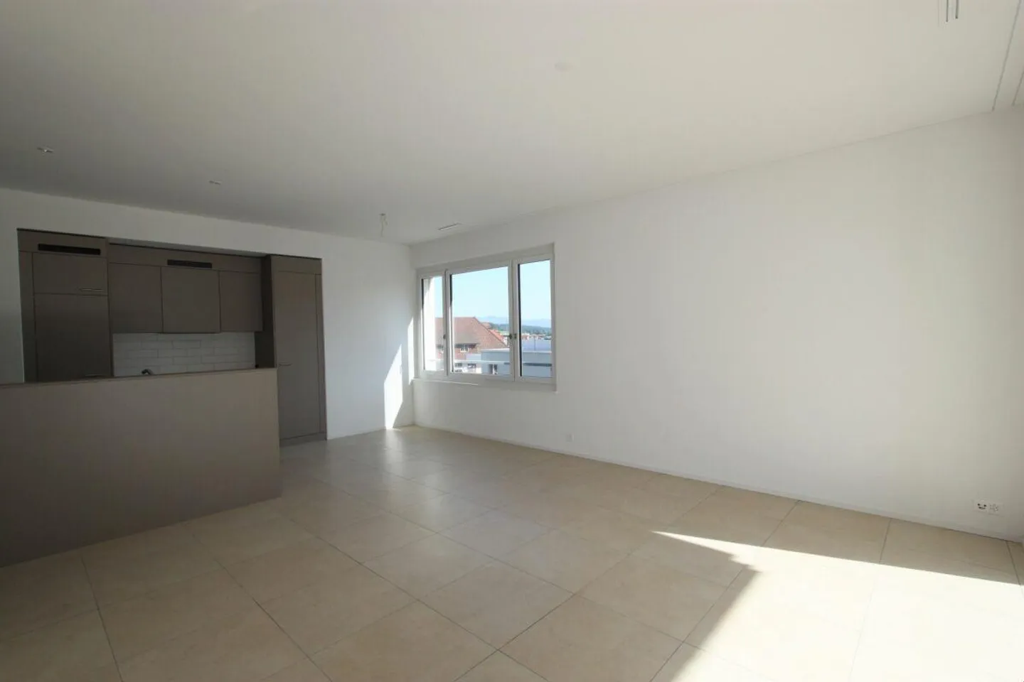 Bellissimo appartamento attico di 3,5 locali a Pfaffnau - Foto 4 di 8