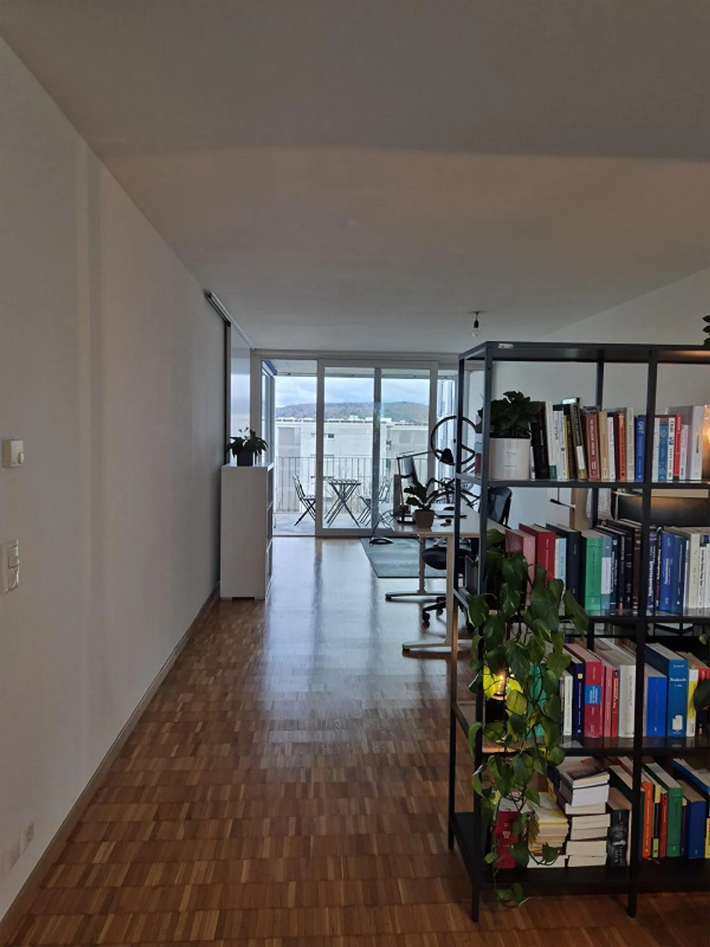 2  Zimmer-Loft in Seebach - Foto 2 von 11