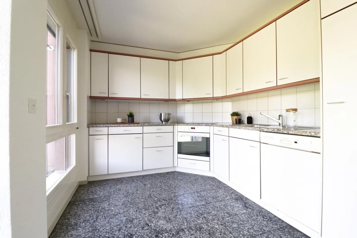 Appartamento in galleria di 3,5 stanze di 117 m2 con terrazza - Foto 2 di 10