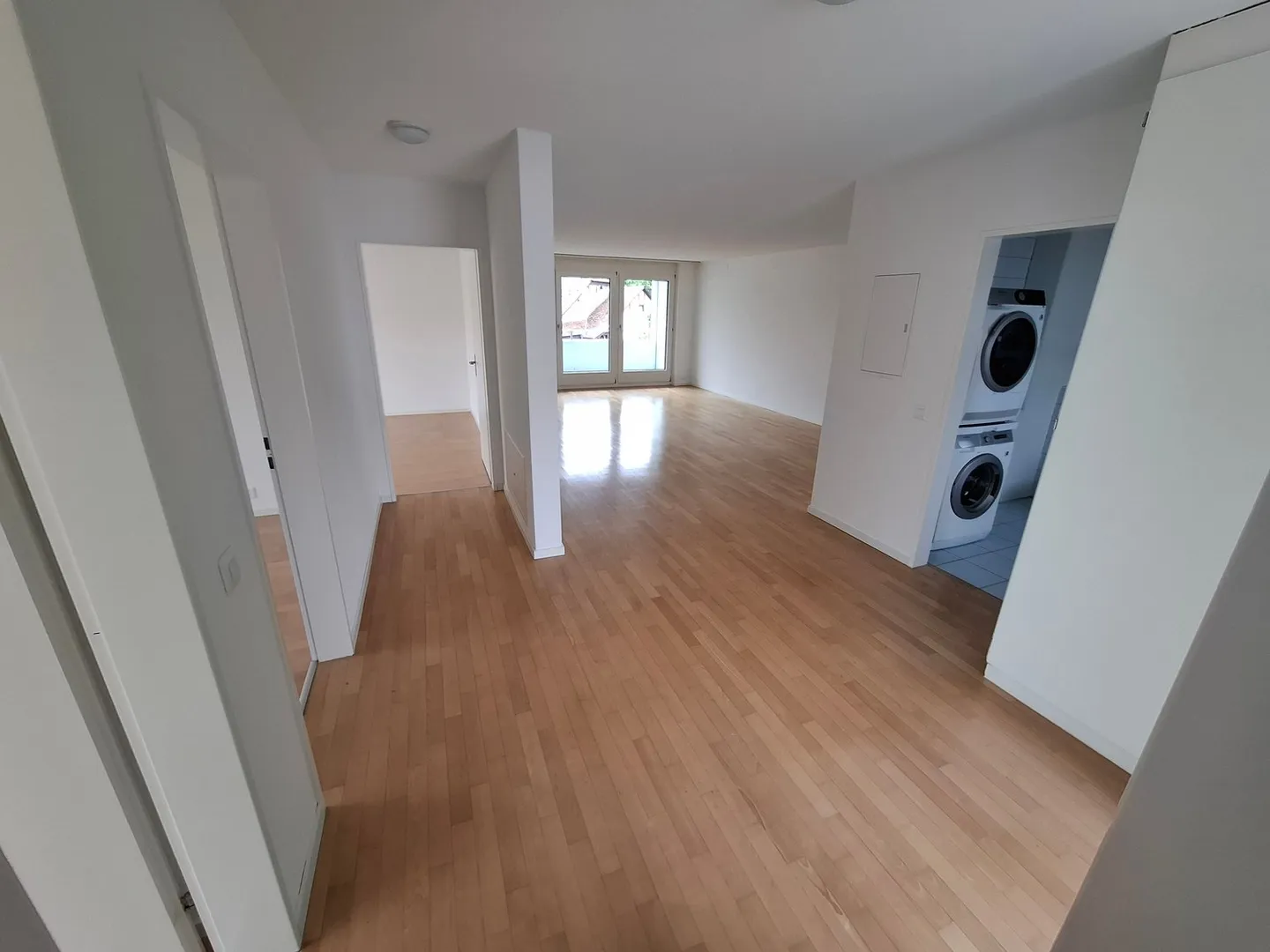 Affordable Apartment with 2 Underground Parking Spaces in the Center of Fahrwangen - Photo 3 of 15