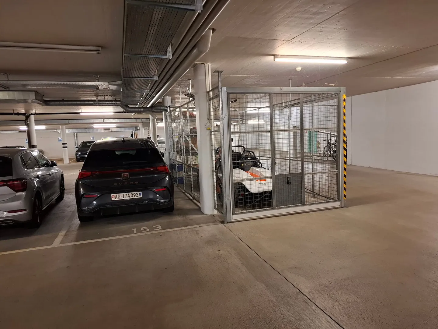 Affordable Apartment with 2 Underground Parking Spaces in the Center of Fahrwangen - Photo 11 of 15