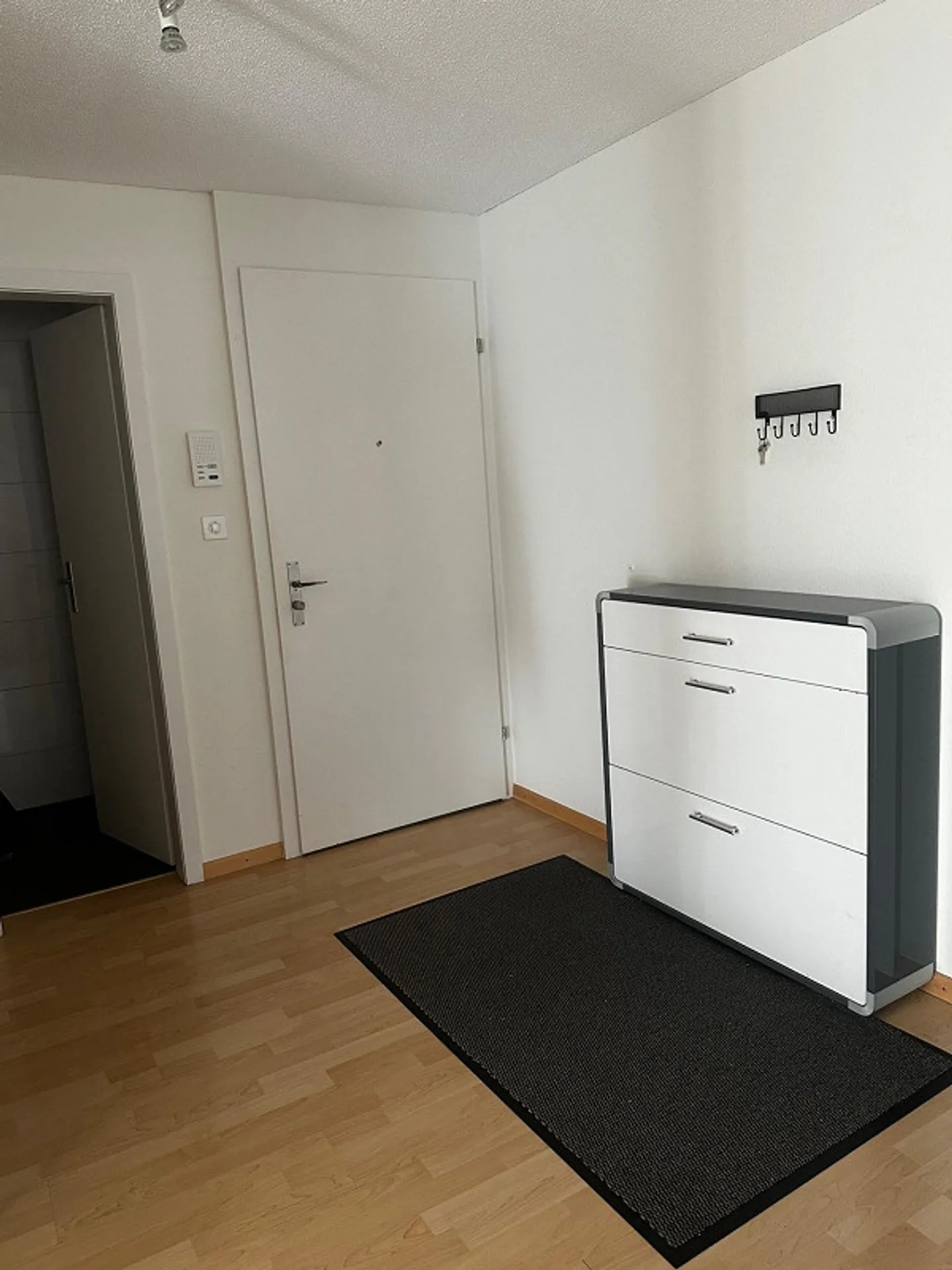 Appartement confortable de 4 pièces au 2ème étage à louer - Photo 6 sur 9