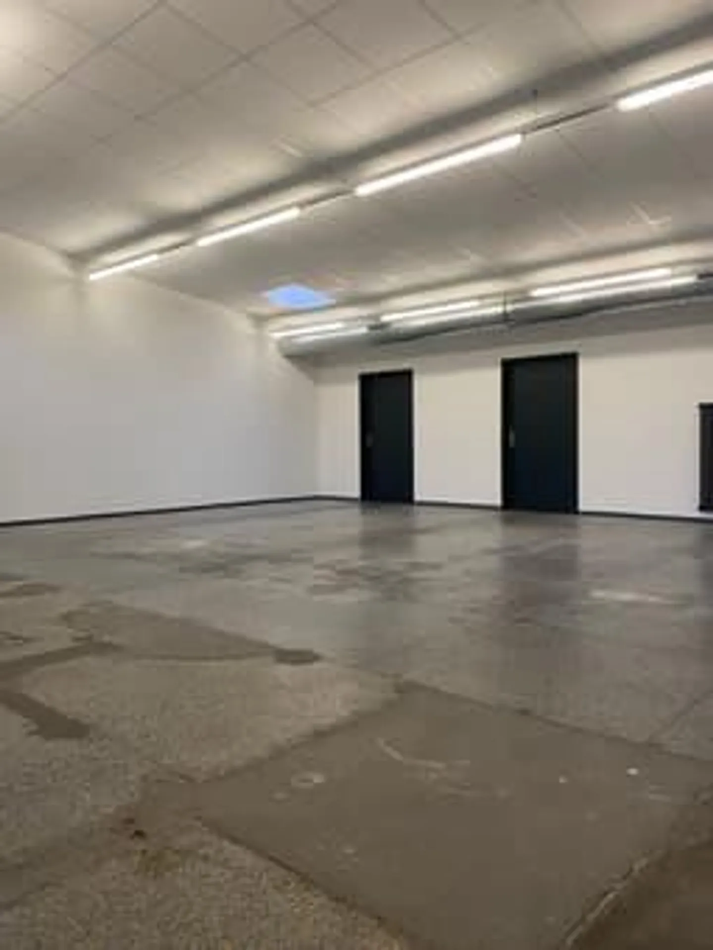 Vielseitige Gewerbefläche in Thun - Foto 1 von 2