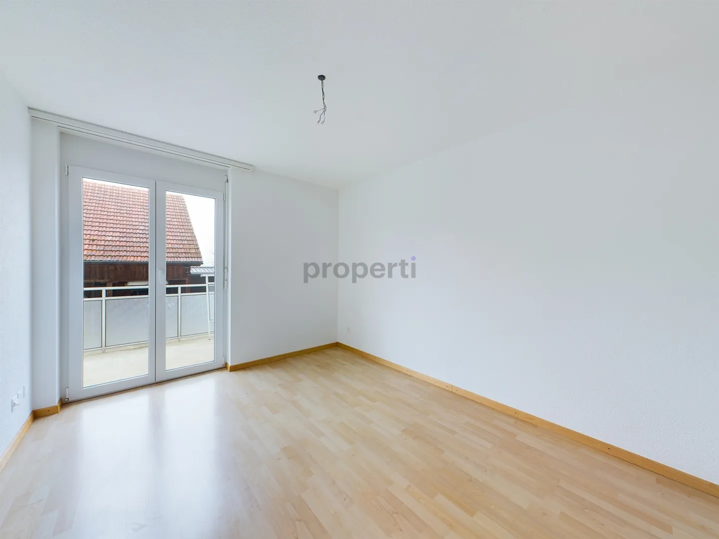 Elegant 4.5-Room Apartment - Photo 9 of 12