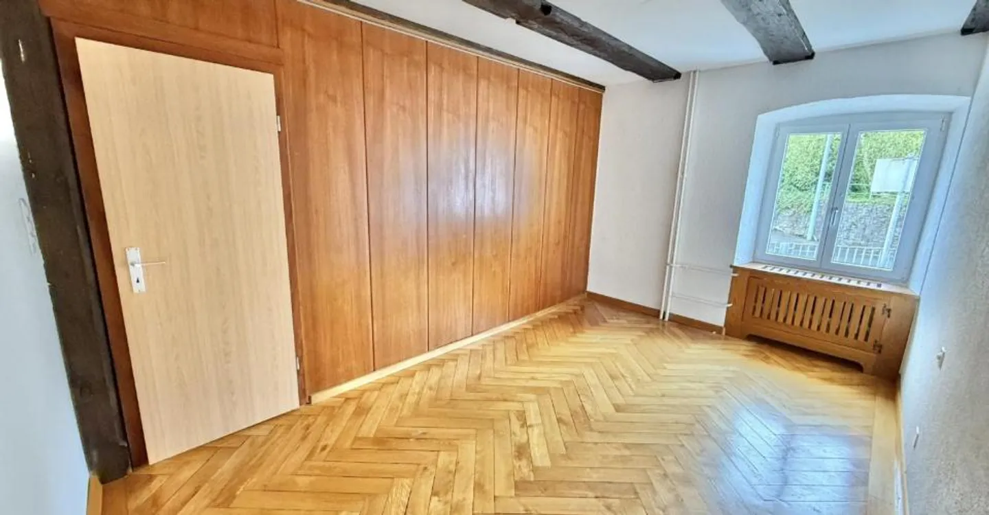 Geräumige Wohnung in Courfaivre - Foto 2 von 9