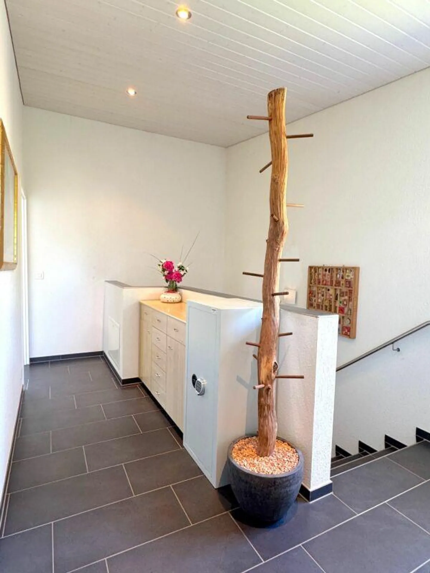 Freistehendes Einfamilienhaus mit Garten - Foto 11 von 15