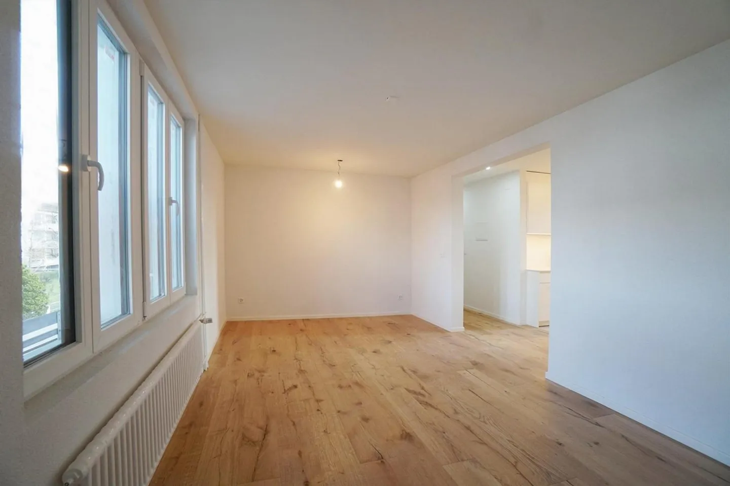 Newly renovated 3-room apartment near Lindenplatz - Photo 2 of 7