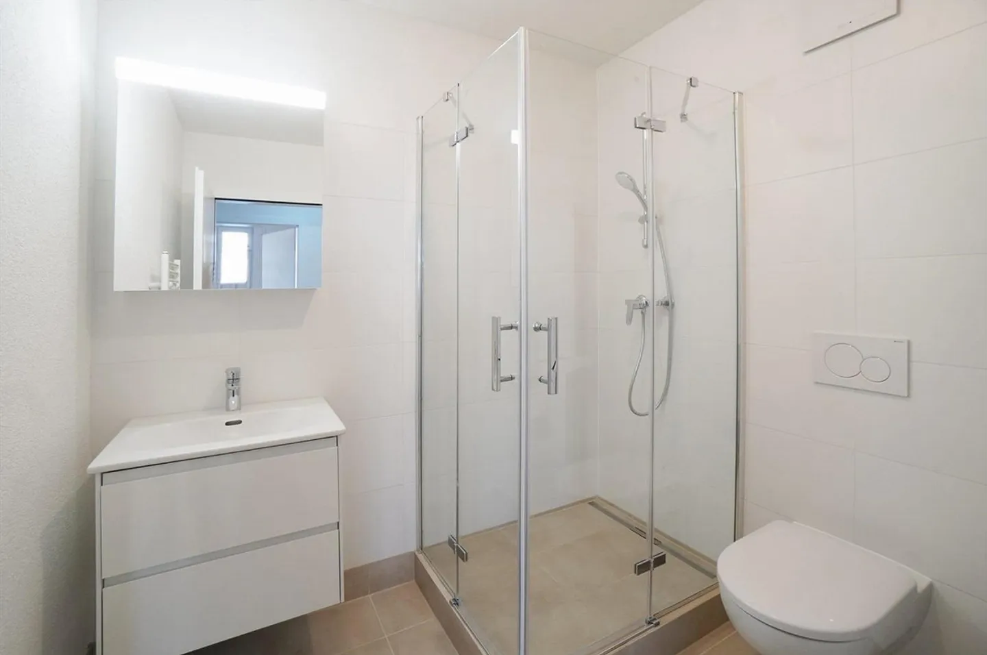 Newly renovated 3-room apartment near Lindenplatz - Photo 6 of 7