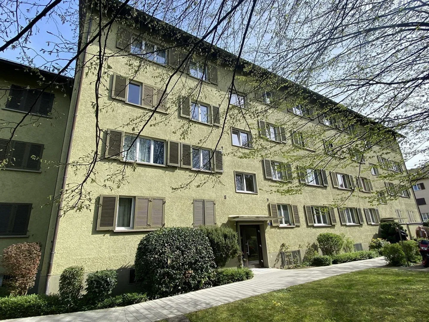 Befristet bis 31.3.2027 - Altbauwohnung an ruhiger und zentraler Lage - Foto 2 von 9