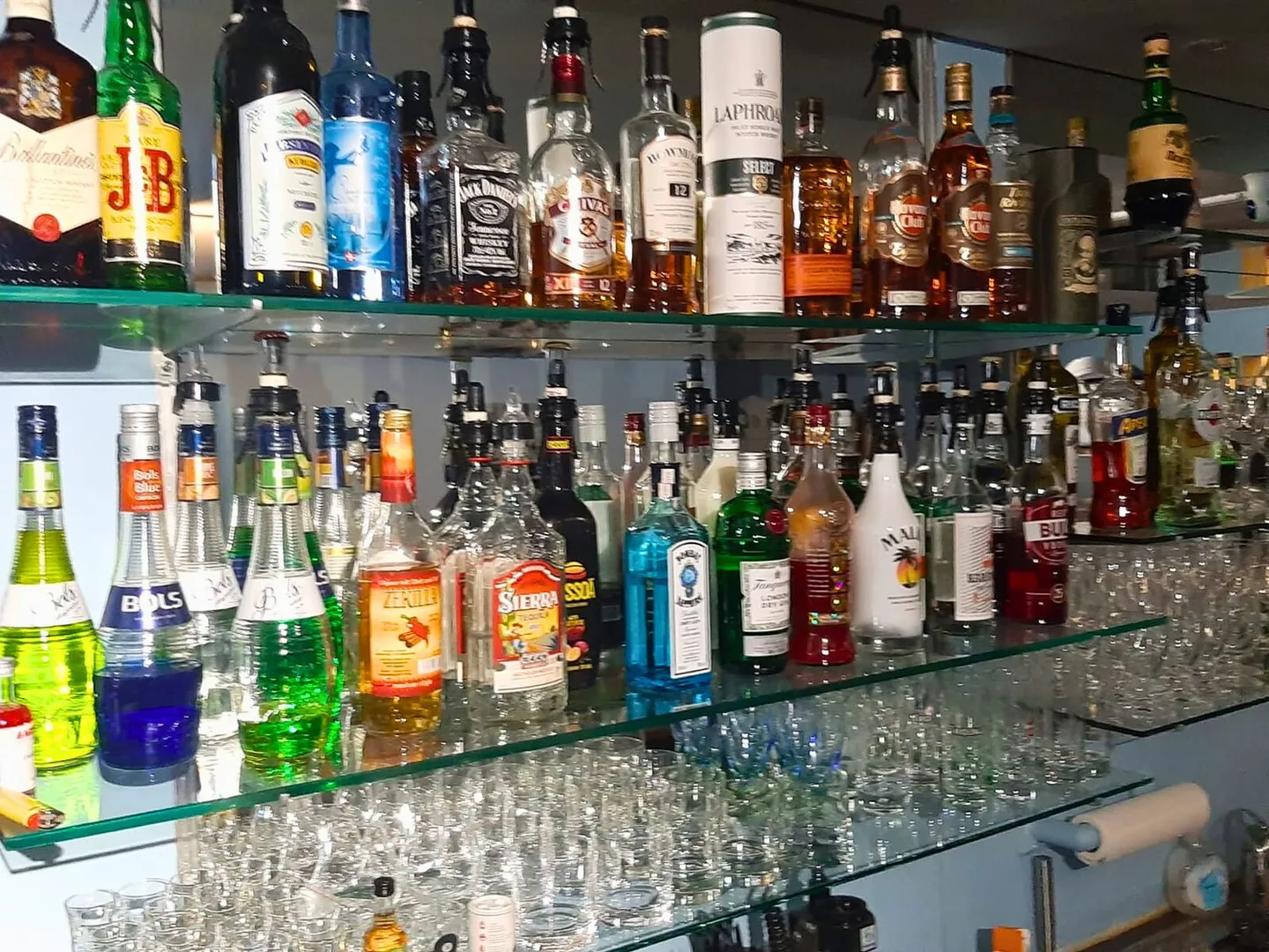 Bar nel cuore del centro storico di Yverdon – Un'opportunità unica - Foto 5 di 6