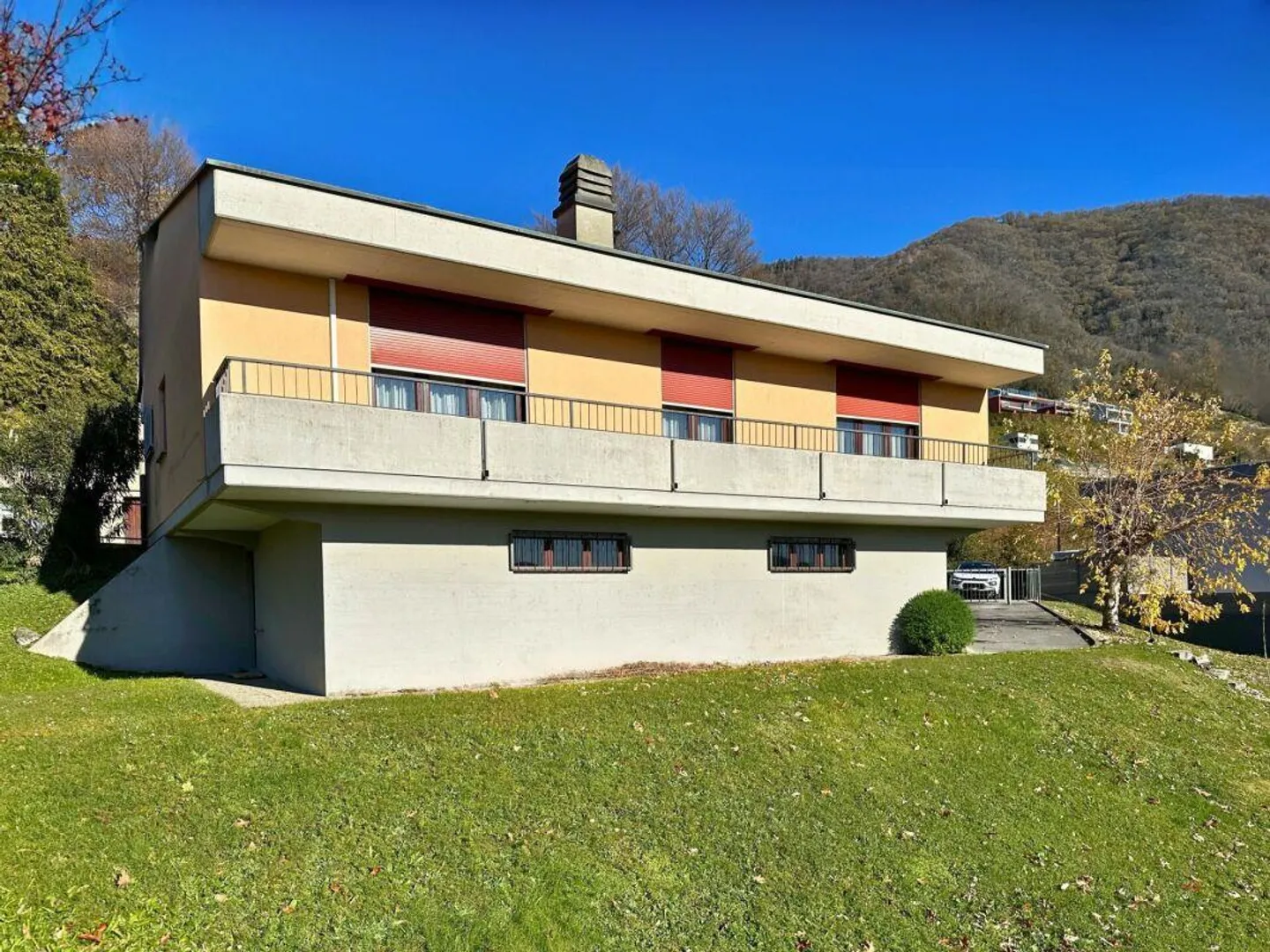 Maison individuelle avec jardin et vue dégagée - Photo 3 sur 14