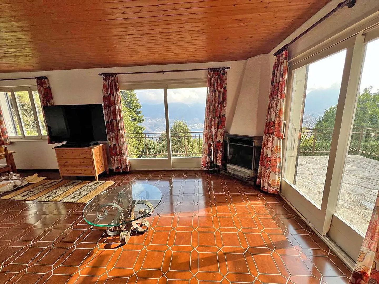 Unabhängiges Haus - mit atemberaubendem Seeblick und auch als Zweitwohnsitz kaufen - Foto 10 von 12