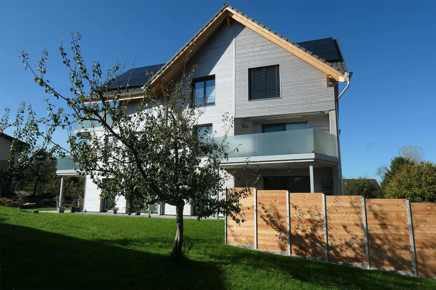 Appartement moderne et attrayant de 3,5 pièces - Photo 1 sur 11