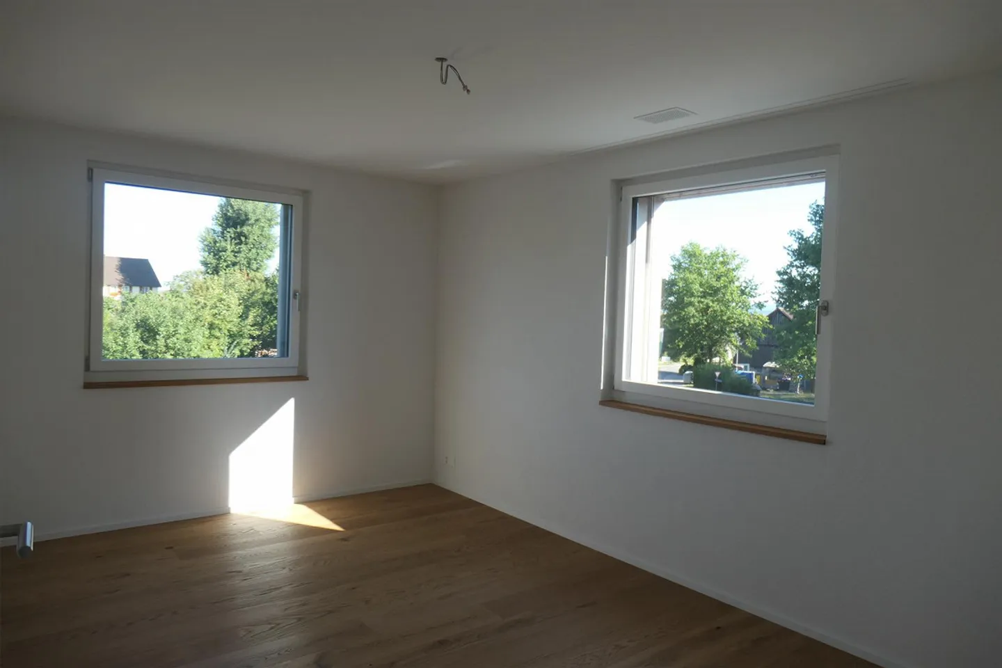 Appartement moderne et attrayant de 3,5 pièces - Photo 5 sur 11