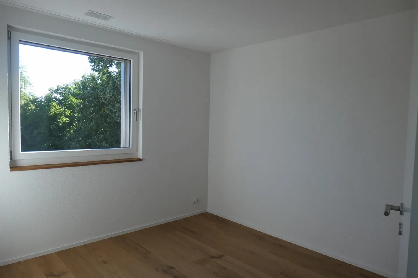 Appartement moderne et attrayant de 3,5 pièces - Photo 6 sur 11