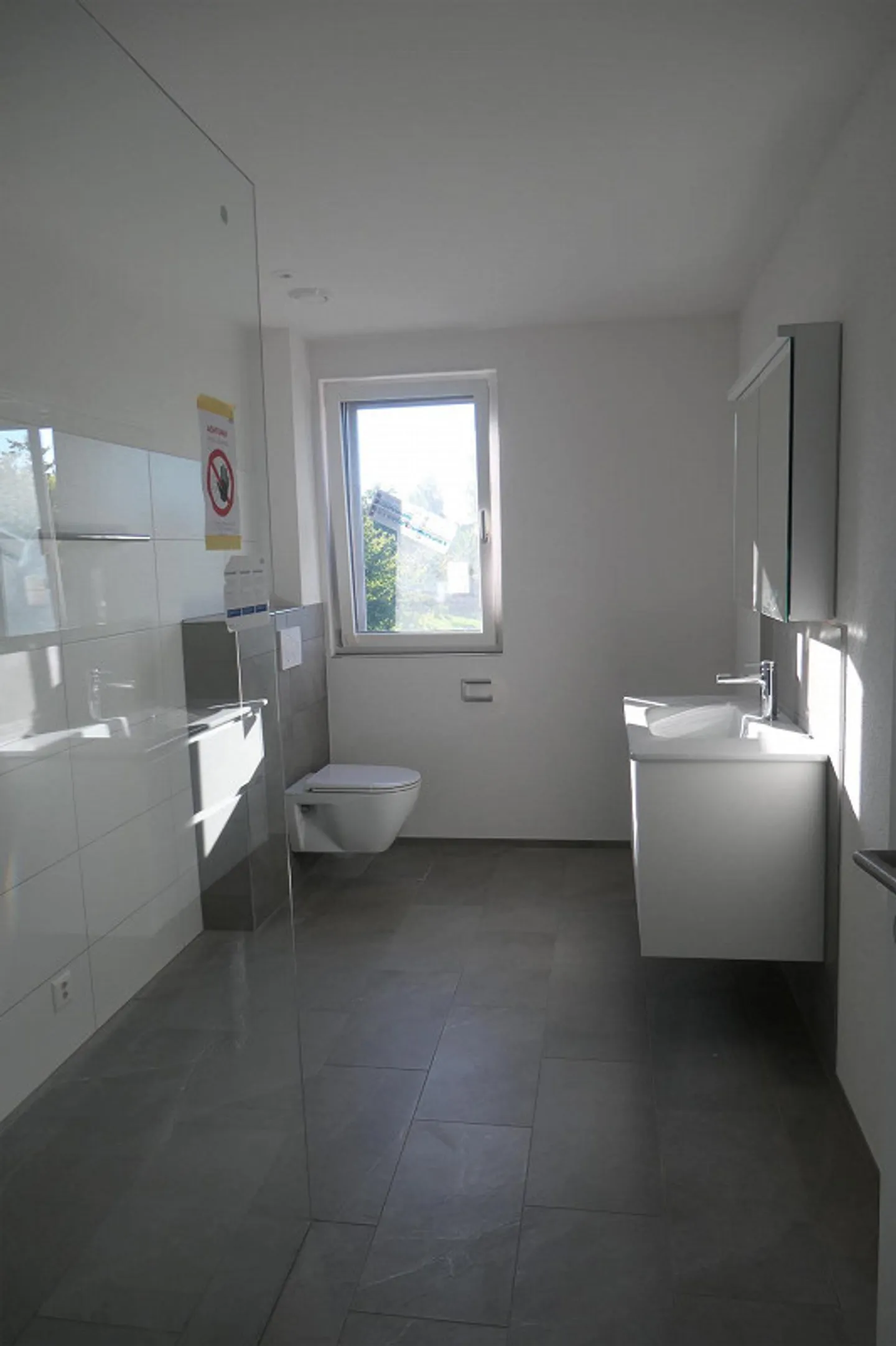 Appartement moderne et attrayant de 3,5 pièces - Photo 8 sur 11