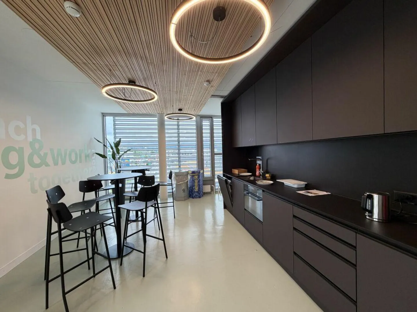 Representative office space in a prime location in Dietlikon - Photo 11 of 13