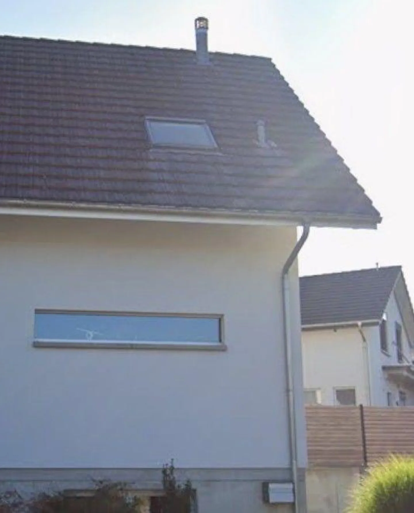 5.5 Room Single Family House with Pool - Photo 4 of 13