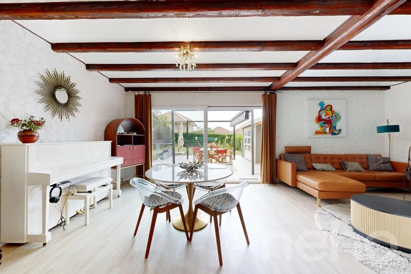 Spacious semi-detached house with 7.5 rooms in a peaceful environment - Photo 1 of 13