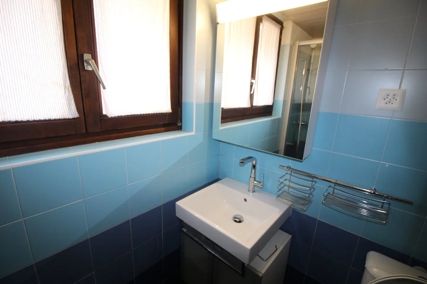 VALCOLLA - MAISON INDIVIDUELLE PARTIELLEMENT MEUBLÉE À VENDRE - Photo 9 sur 9