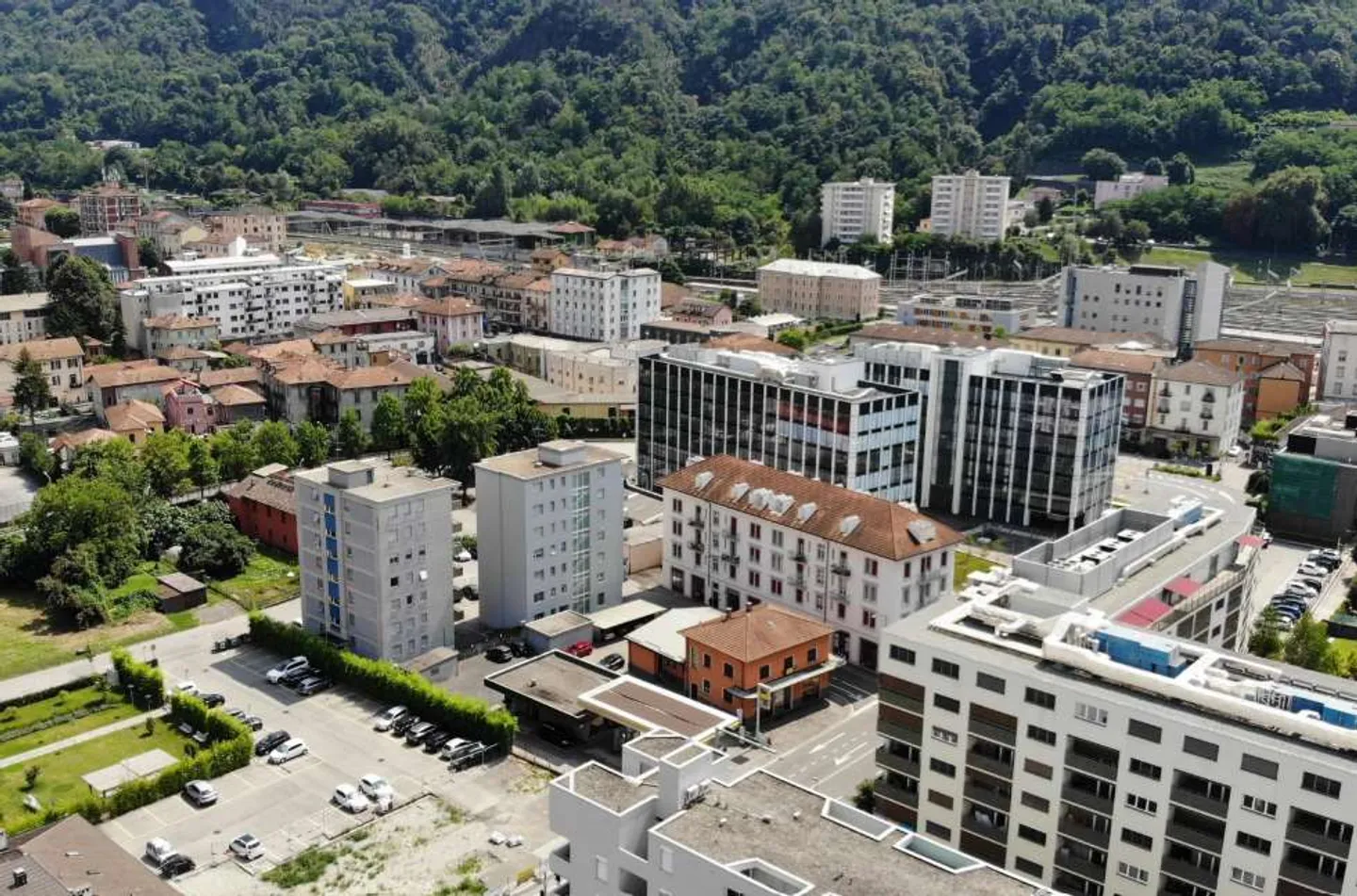 Einnahmeobjekt in Chiasso - Foto 6 von 13