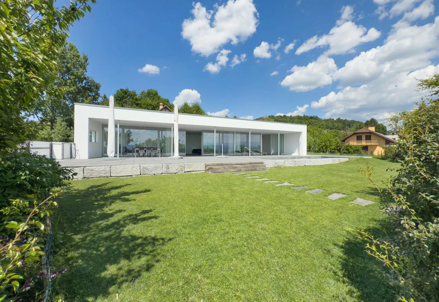 Villa moderna con vista da sogno - Foto 4 di 17