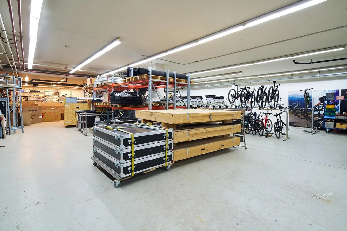 High Commercial / Storage Facilities - Photo 4 of 13