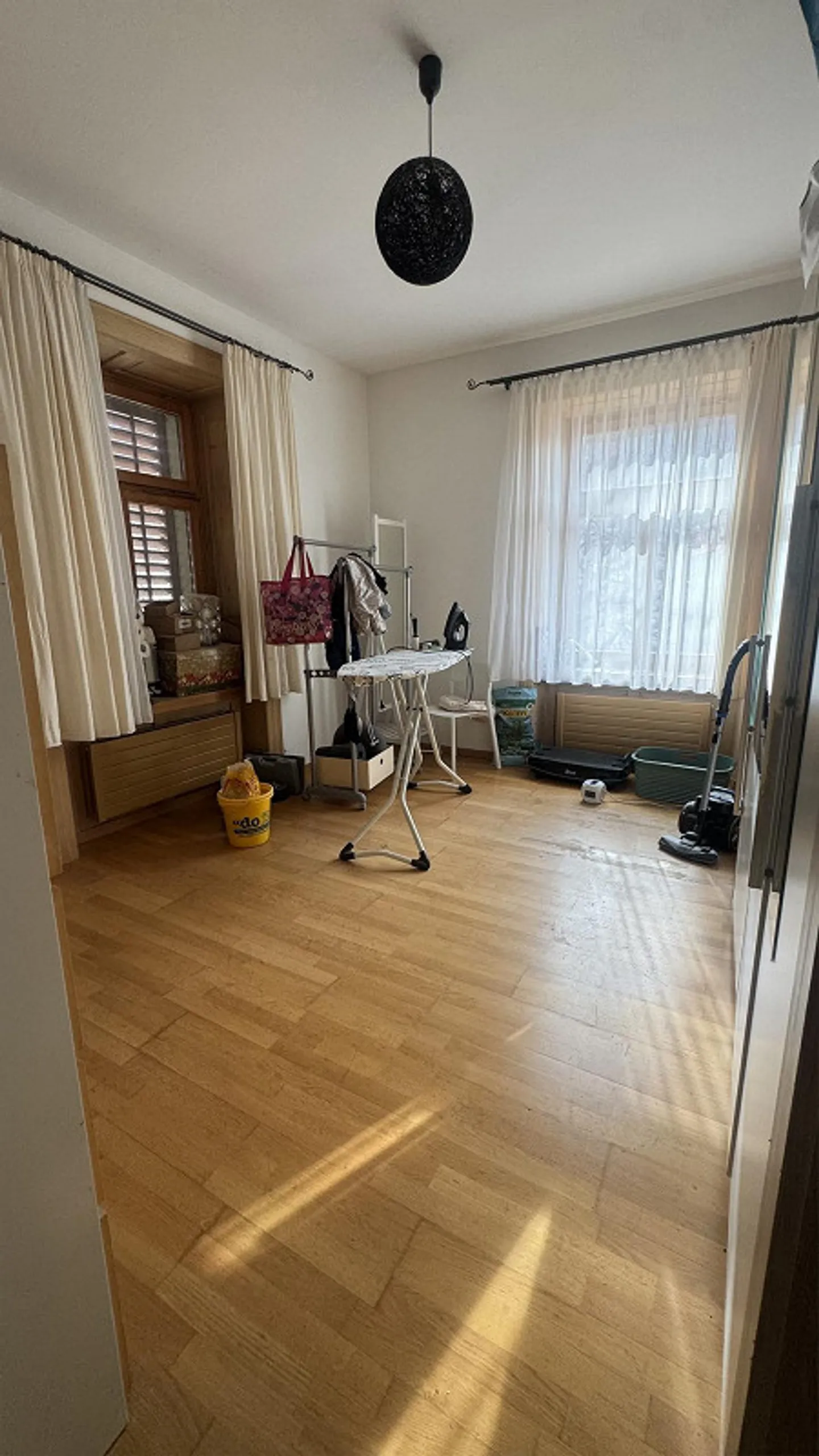Appartement 5.5 pièces dans le style Art Nouveau, au cœur de Chur - Photo 5 sur 8