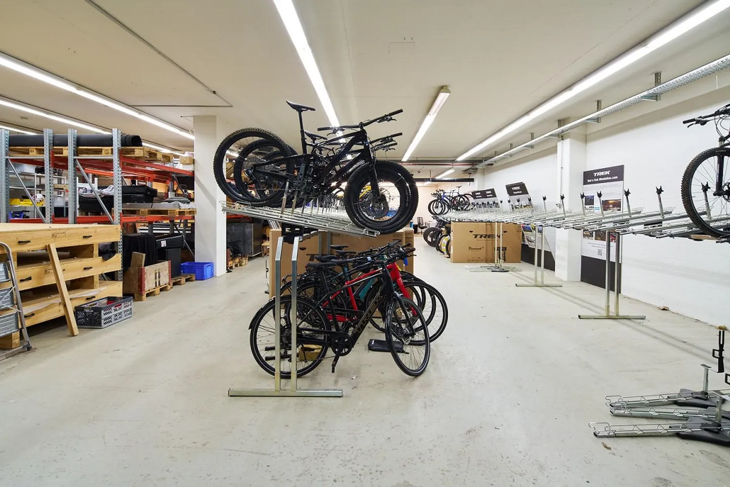 High Commercial / Storage Facilities - Photo 9 of 13