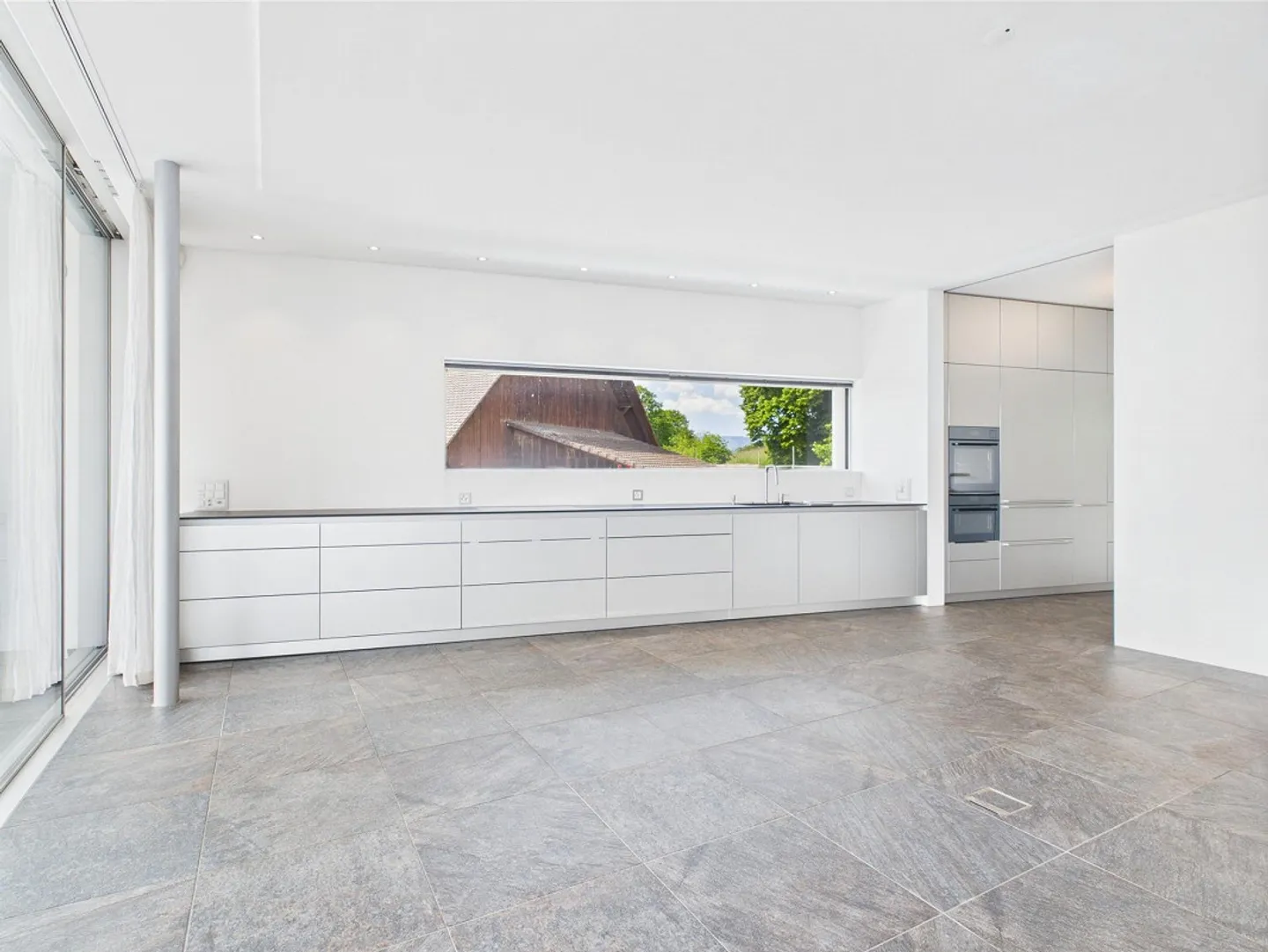 Villa moderna con vista da sogno - Foto 10 di 17