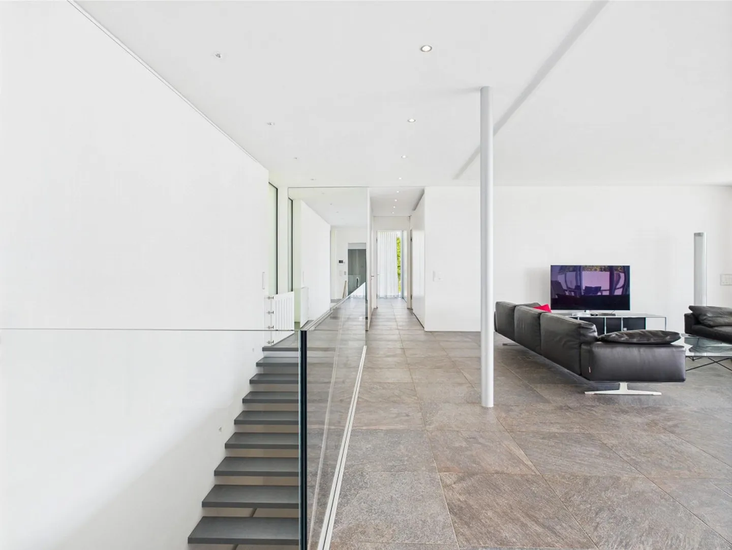 Villa moderna con vista da sogno - Foto 11 di 17