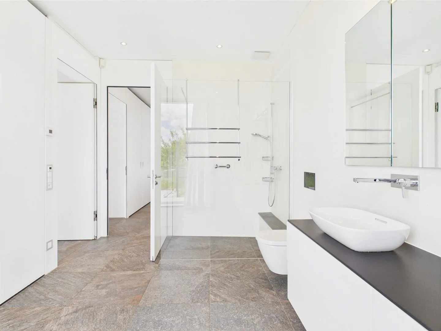 Villa moderna con vista da sogno - Foto 15 di 17