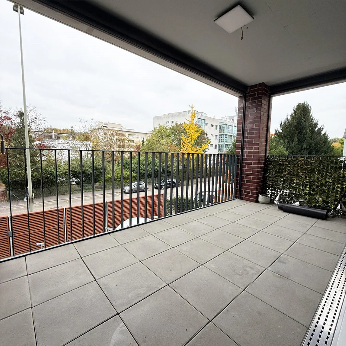 3.5-room apartment in a sought-after residential area in Binningen - Photo 9 of 13