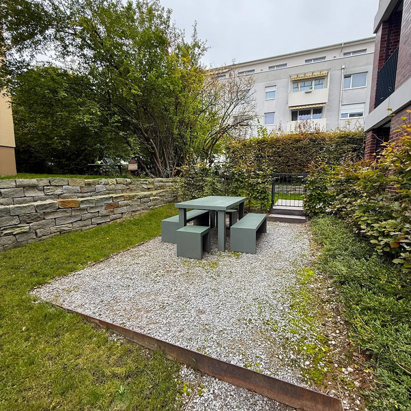 3.5-room apartment in a sought-after residential area in Binningen - Photo 13 of 13