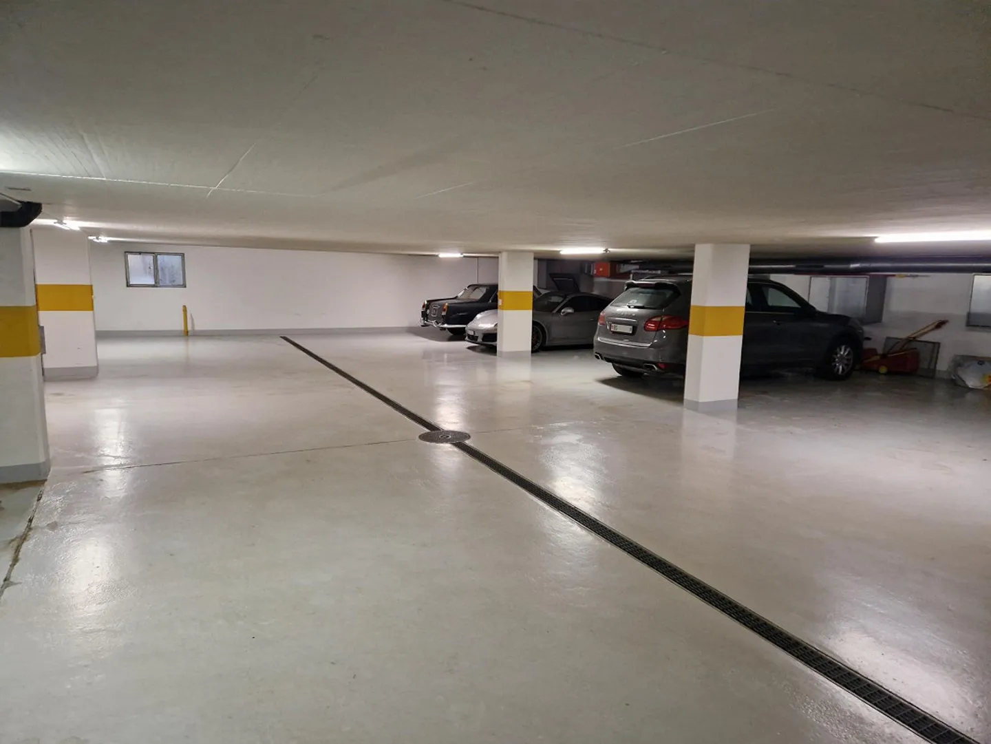 Garage space for rent - Photo 1 of 1