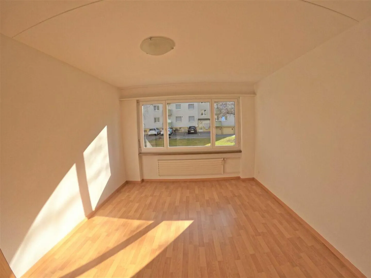 Offerta imperdibile! - Vita conveniente a Altstätten con balcone,... - Foto 3 di 9