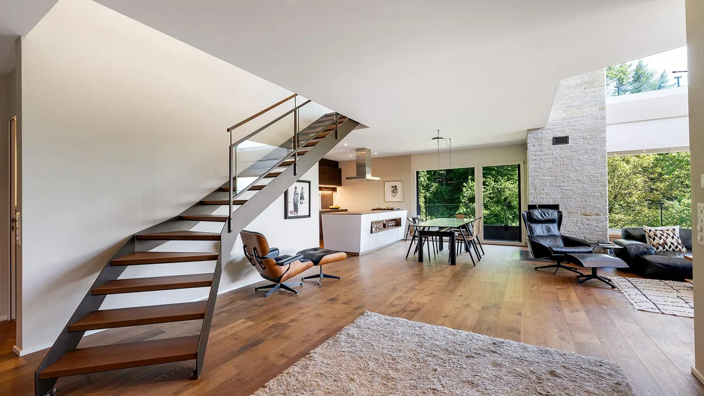Stilvolle Dach-Maisonettewohnung mit herrlicher Sicht und Privatsphäre - Foto 2 von 4