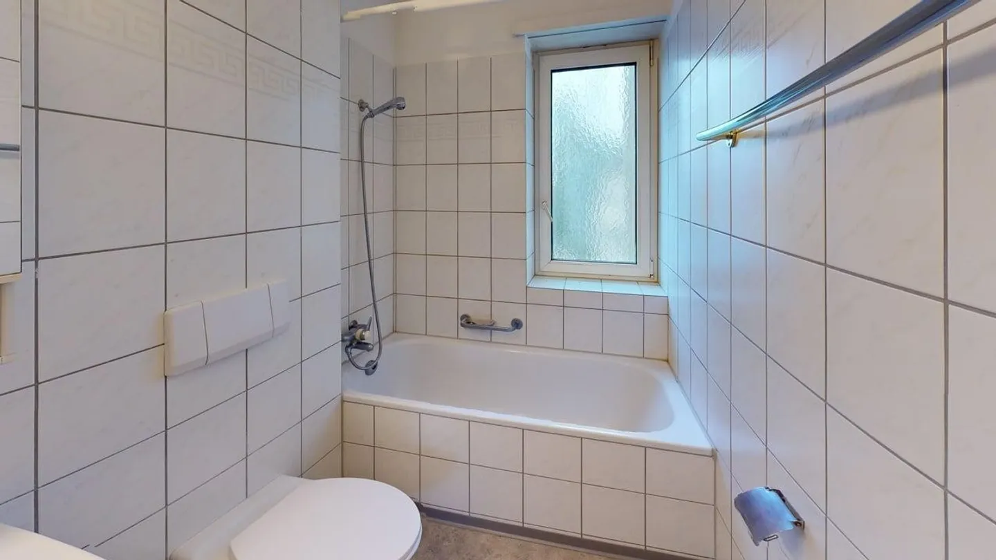 Helle 4-Zimmer-Wohnung zur Zwischennutzung in Zürich-Oerlikon (befristet bis 31.03.2026) - Foto 7 von 8