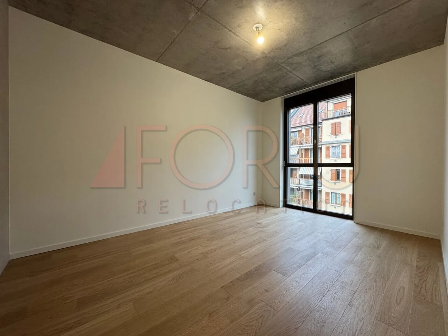 NEW - very beautiful 5-room apartment in Carouge - Photo 10 of 12