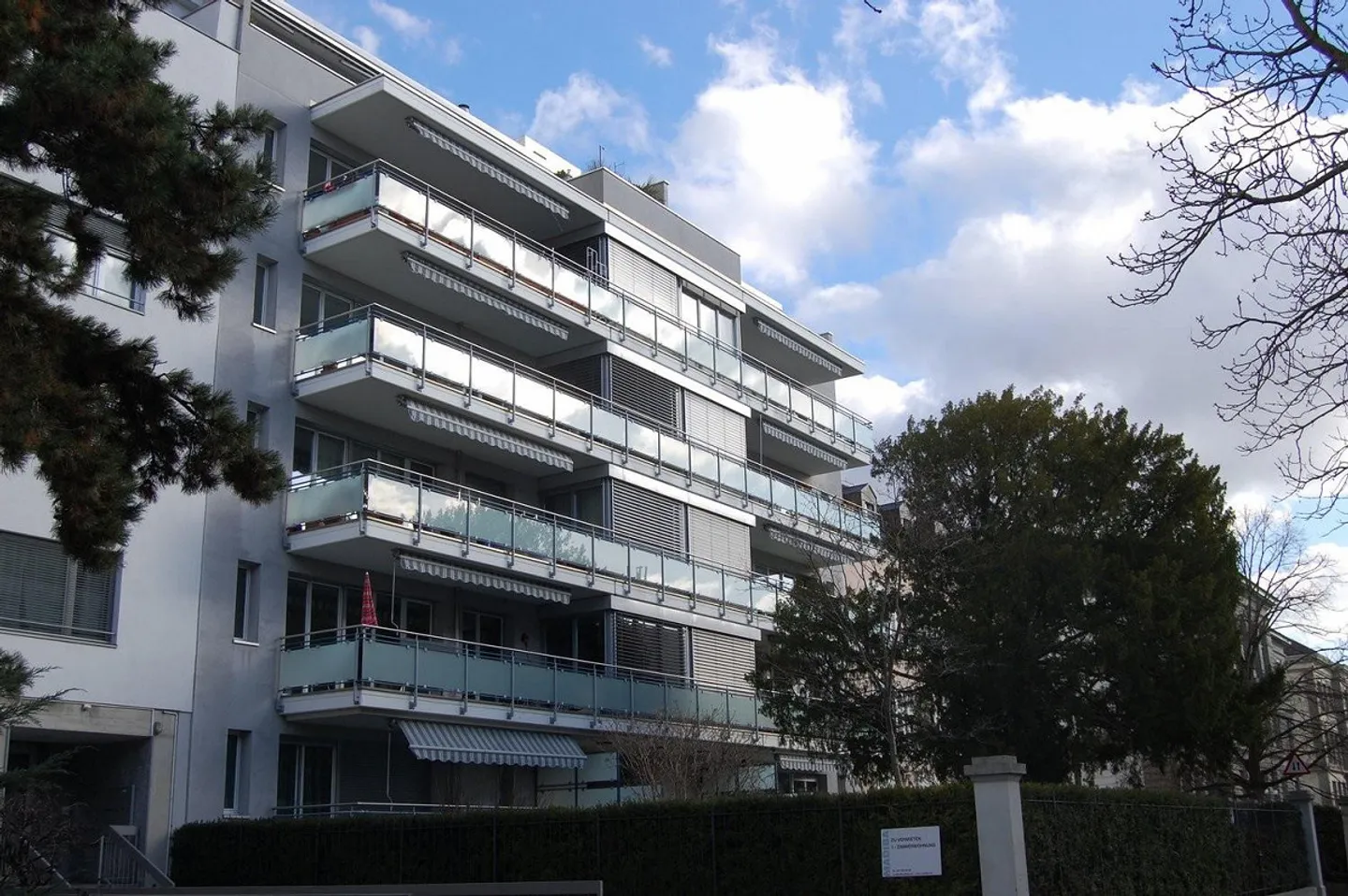 Hobby room / Storage room near Claraplatz - Photo 1 of 5