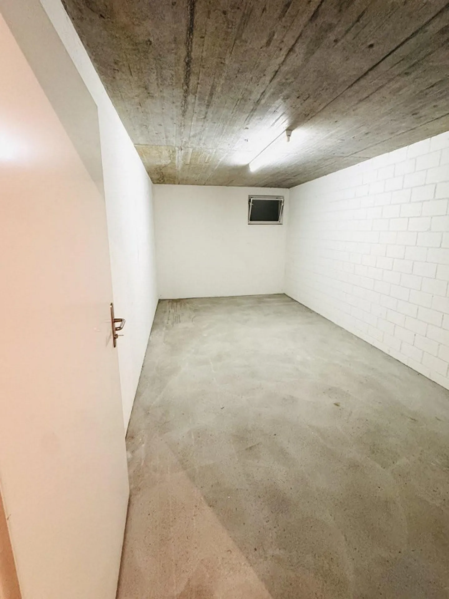 Hobby room / Storage room near Claraplatz - Photo 4 of 5