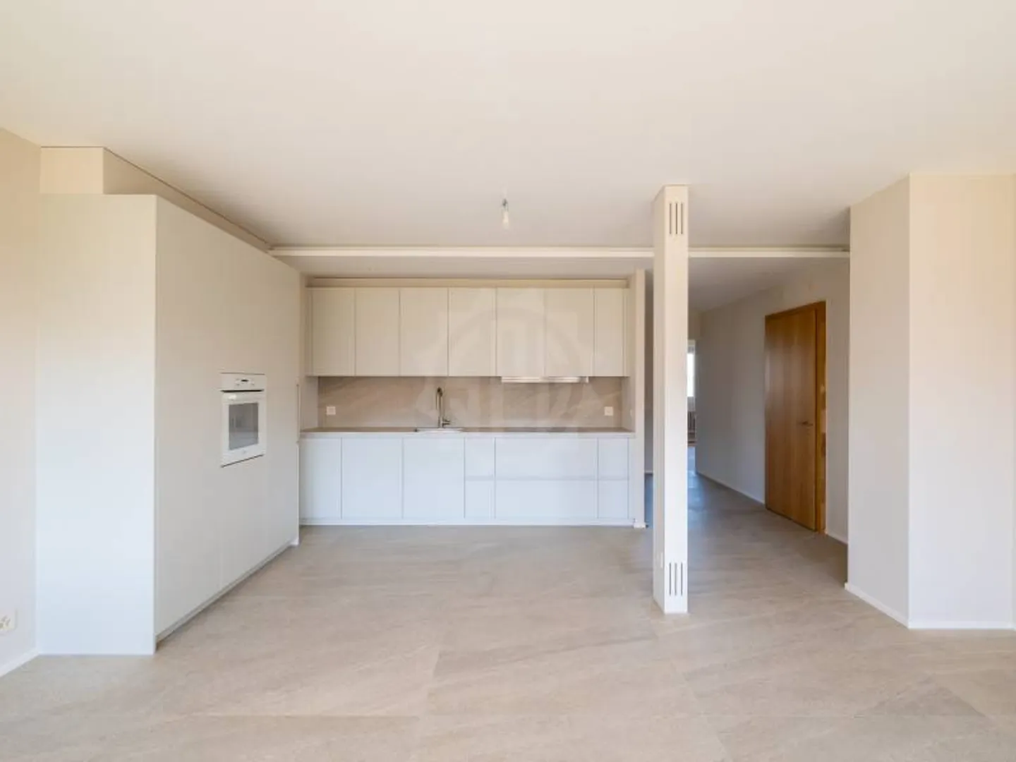 Appartamento 5 locali ristrutturato - Foto 3 di 12