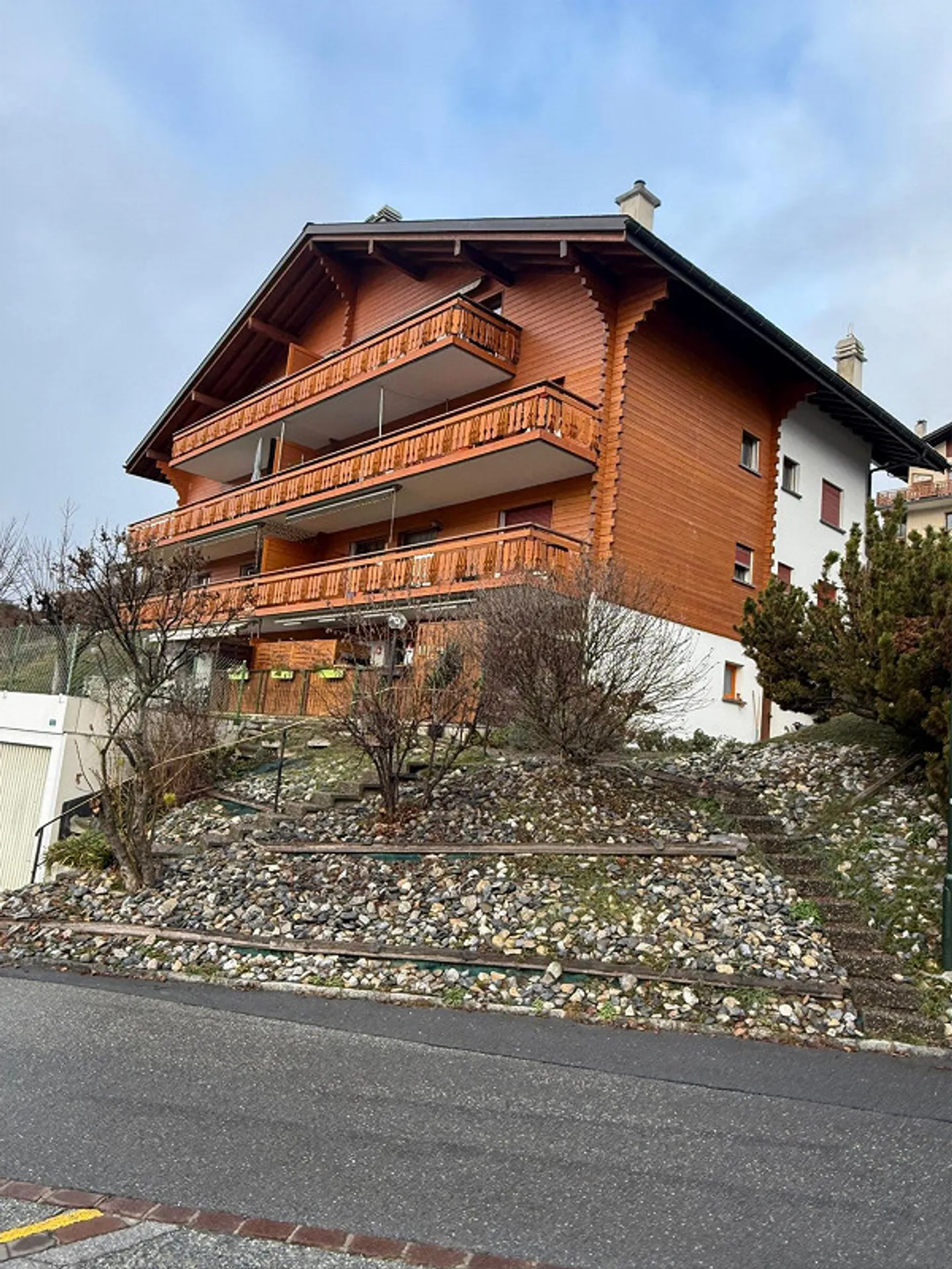 5,5 stanze a Chermignon sotto ca. 145 m2 - Foto 1 di 29