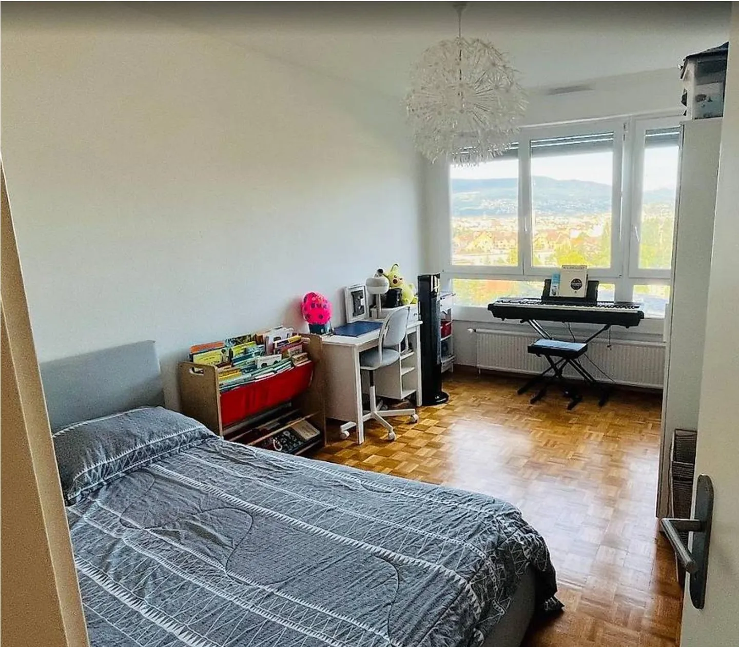 Disponibile dal 4 ottobre? 10° piano, con una bella vista - Foto 3 di 4