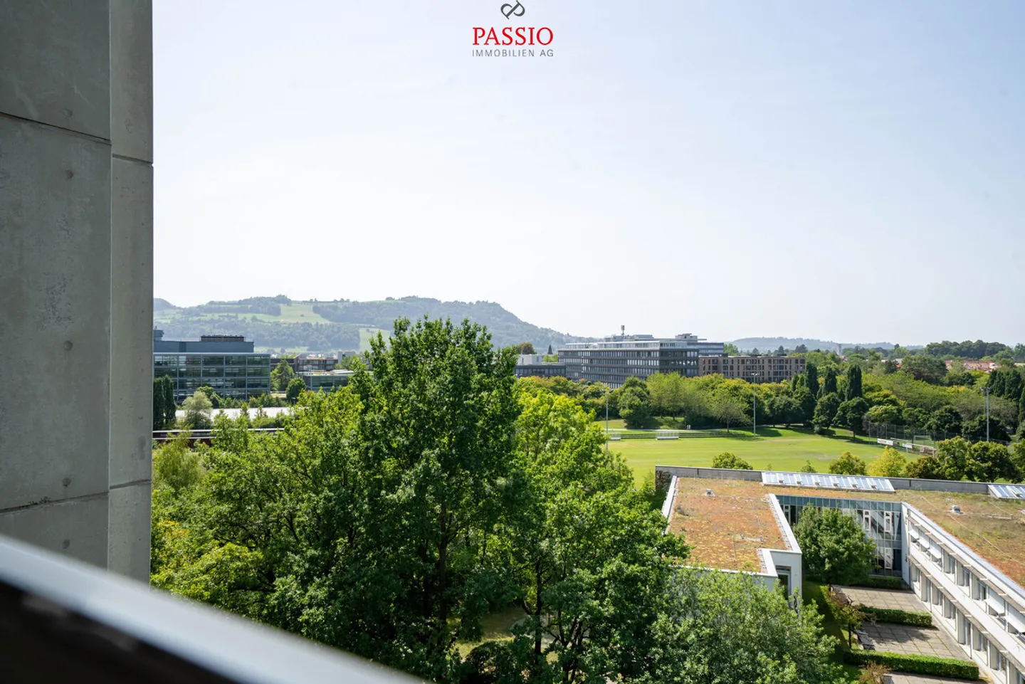 Ampio appartamento di 5,5 stanze con vista panoramica in posizione centrale - Foto 18 di 25