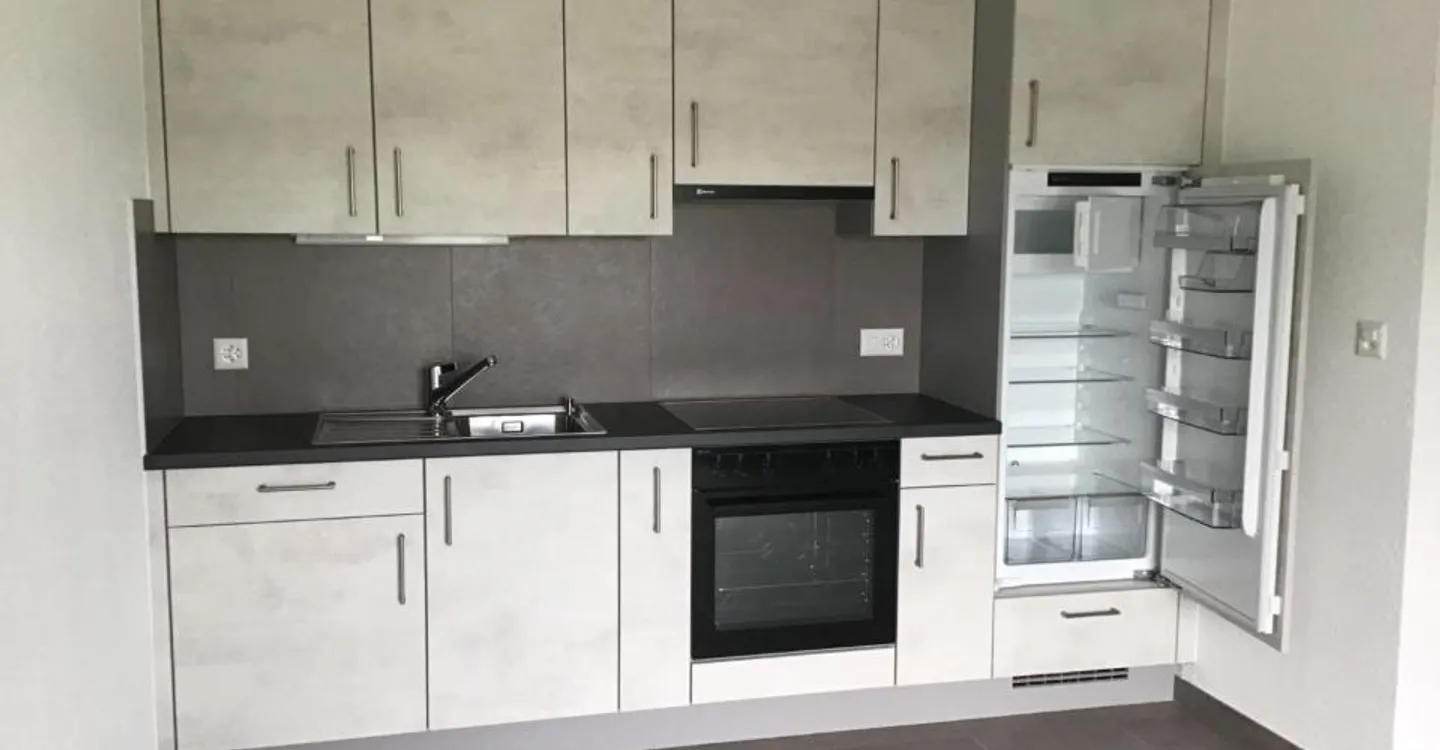 Appartement Charmant avec Balcon - Photo 2 sur 8