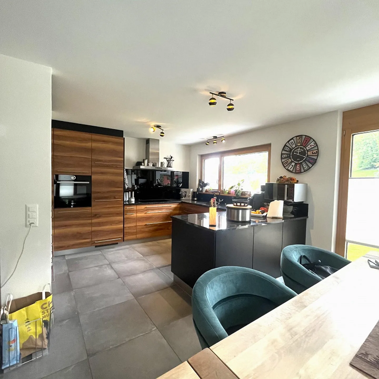 4.5-Room Single-Family House with Individual Potential - Photo 3 of 15