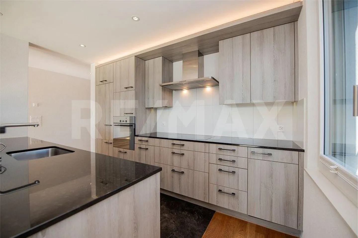 Maison moderne Minergie avec terrasse - Photo 5 sur 12