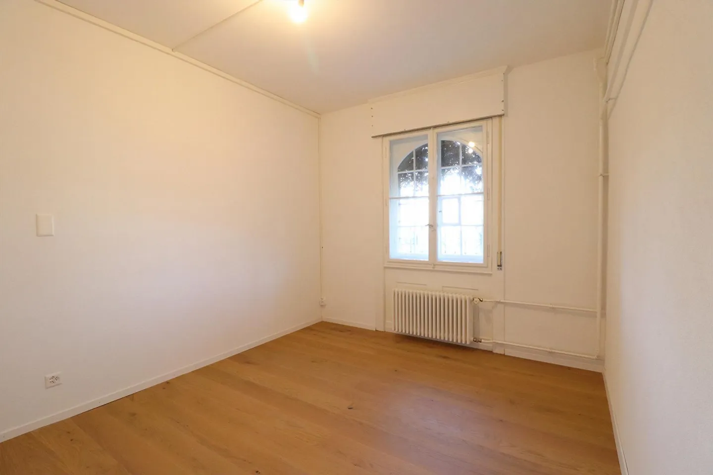 2-room apartment (ground floor) in the center of Belp - Photo 3 of 5