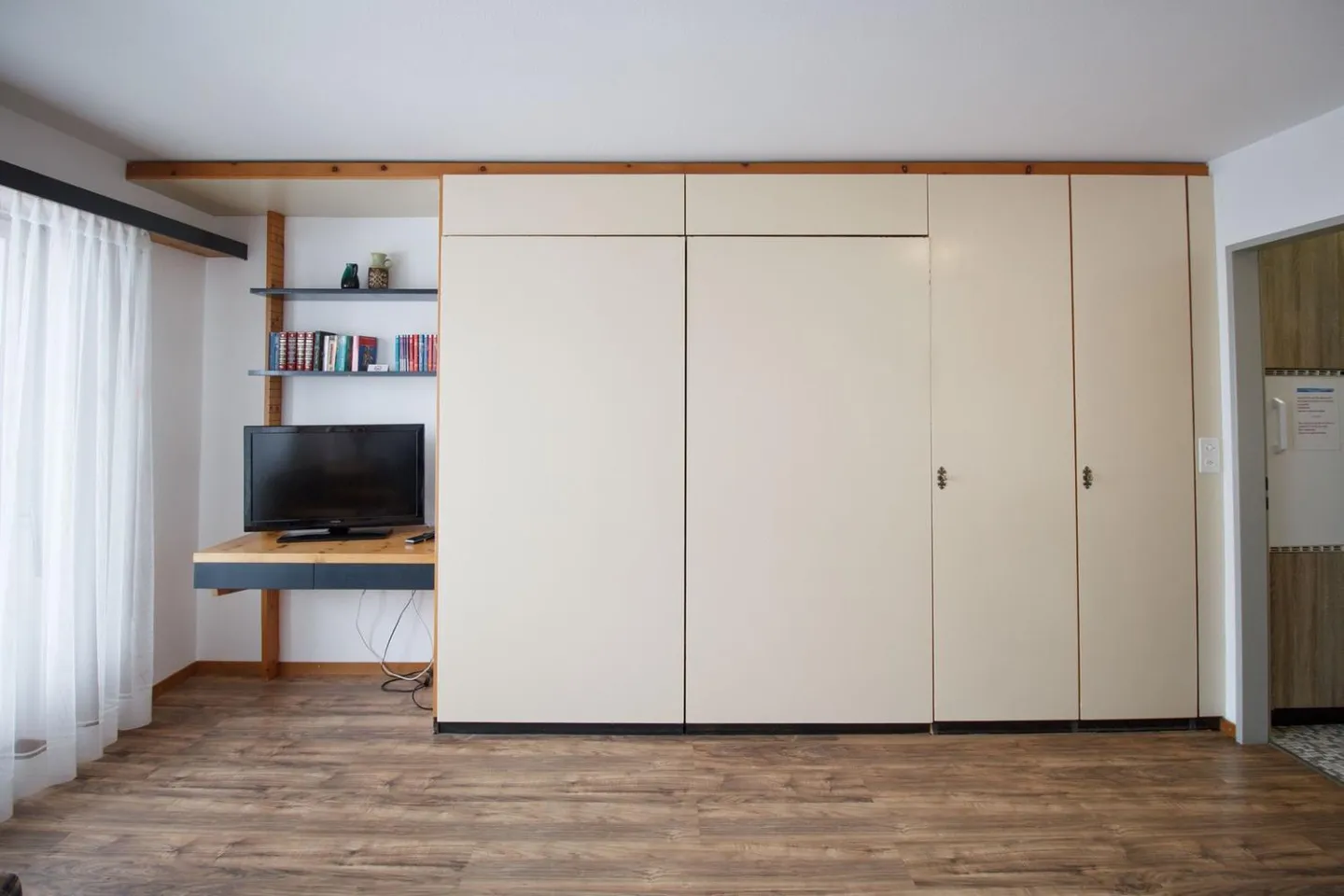 Studio 1.5 rooms - Photo 2 of 10